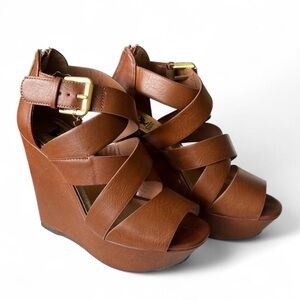 Sheikh Women's Tan Wedge Sandals with Buckle Strap